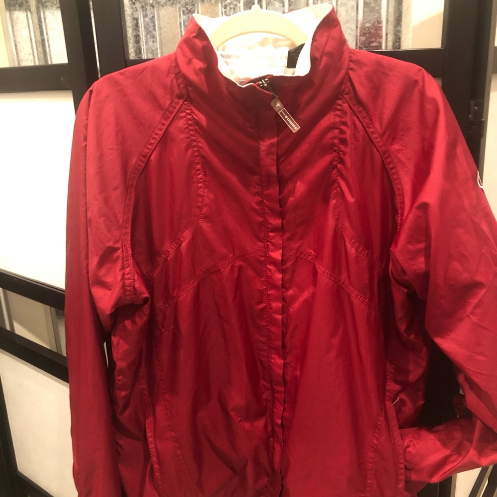 Sunice ladies golf and rain jacket burgundy